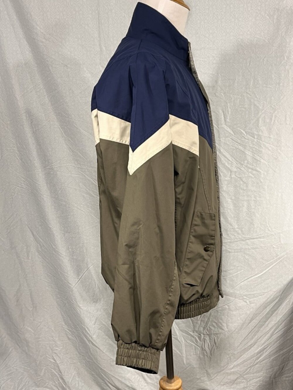 Men’s Size Large Tourney Gore Tex Jacket Windbreaker Color Block Blue Tan - Picture 2 of 14